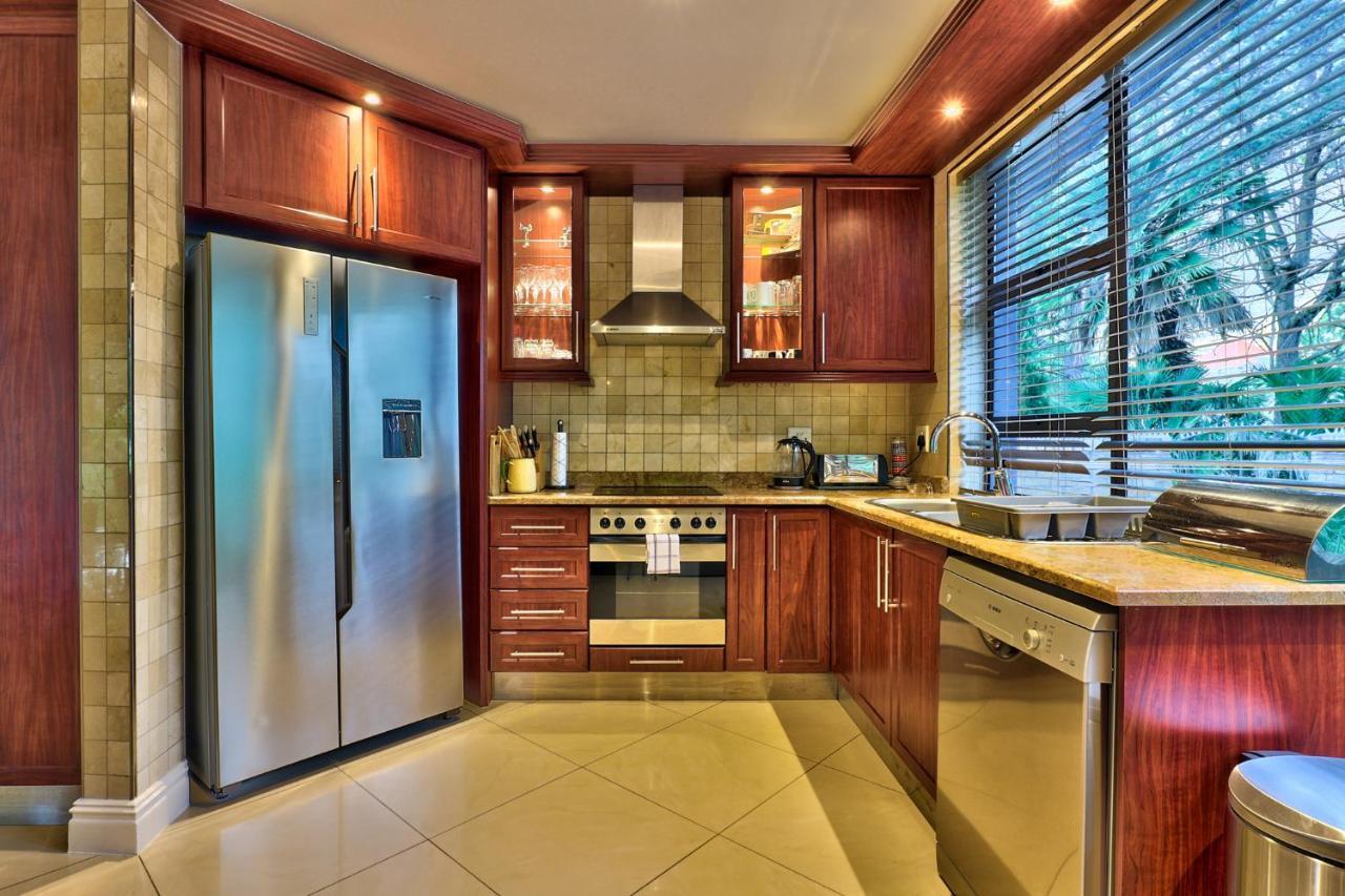 Kloofnek House *